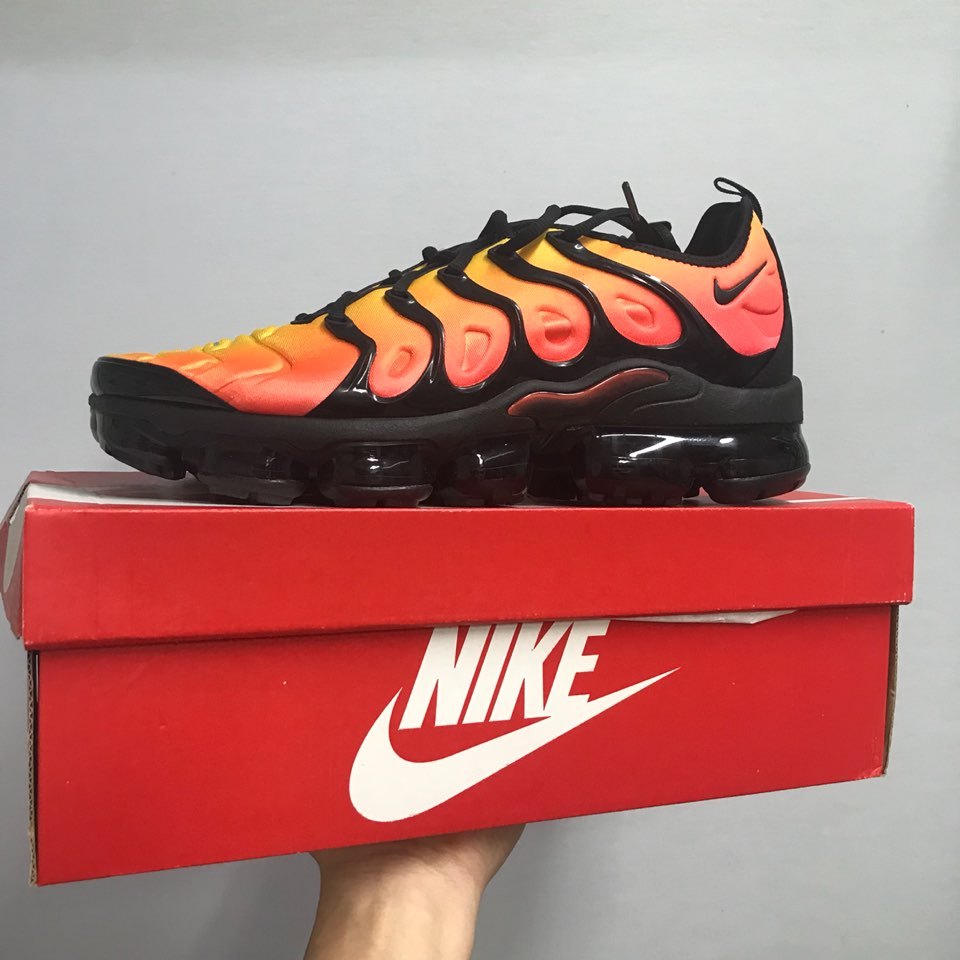 NIKE Air VaporMax Plus Sunset Running Shoes Sunset Orange 924453-006